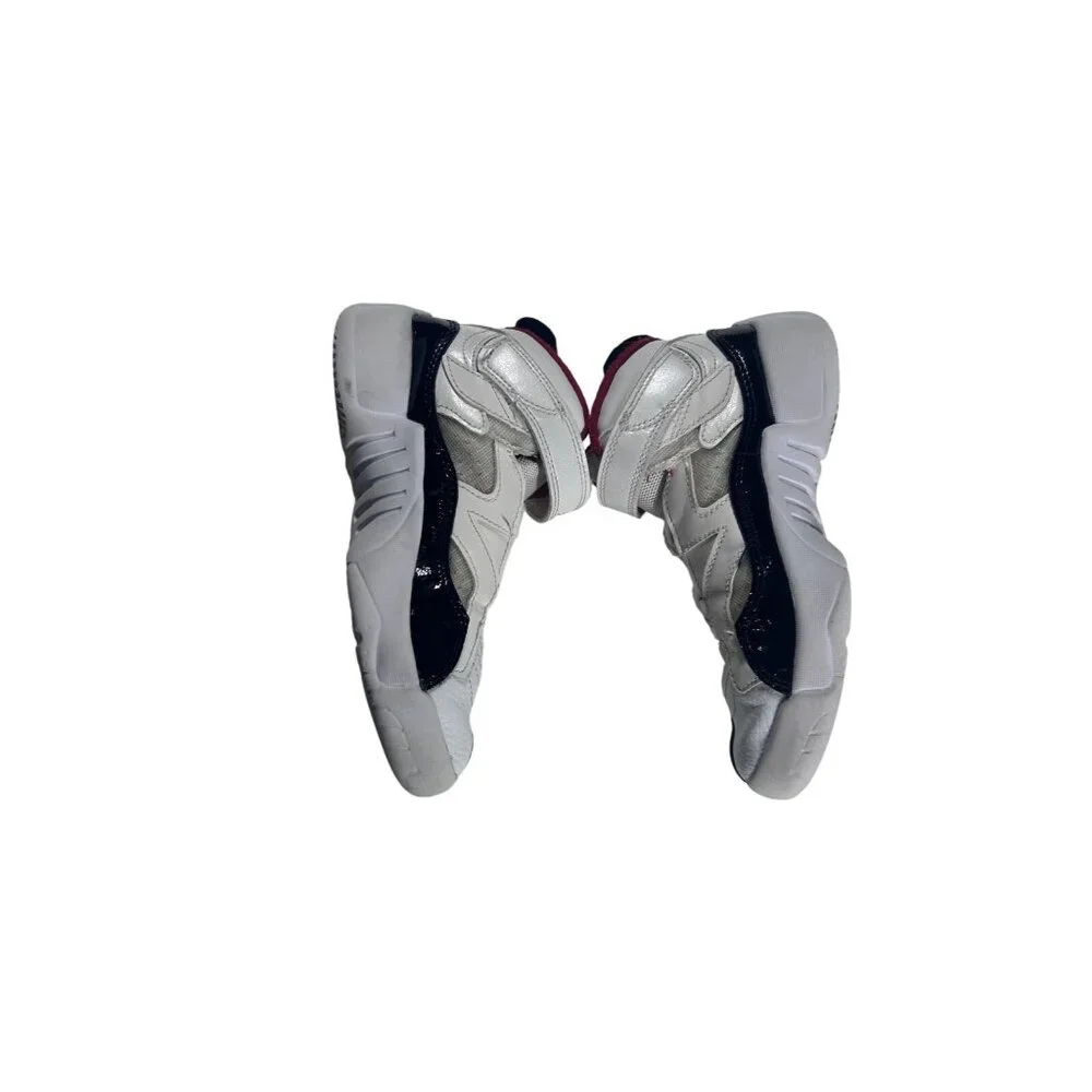 Jordan Jumpman Team II‎ White Black Gym Red Basketball Sneakers Mid Top Kids